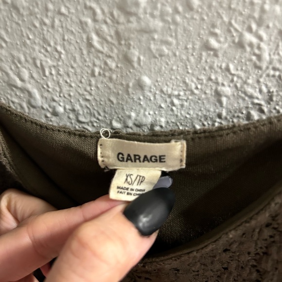 Army Green Tank - Picture 5 of 5